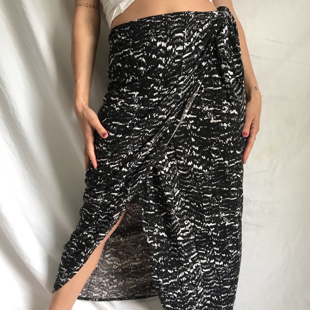 Long Tie Skirt